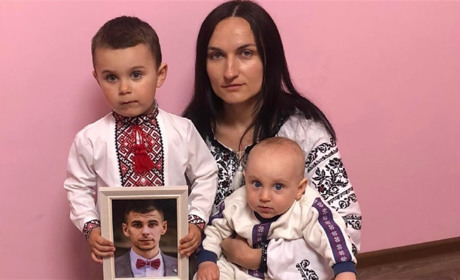Вдова Героя Мар’яна Онищук з Угриня: «…А будуть діти й буде мати на нашій, вольній цій землі»