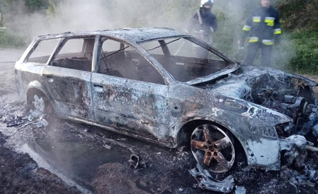 Трагедія на Житомирщині: через загоряння "Audi" загинув чоловік, а ще одна людина в лікарні