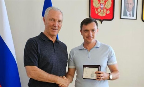 Сальдо нагородив орденом свого радника, який разом із Стремоусовим влаштовував провокації в Херсоні