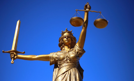 Заступника Добропільського міського голови підозрюють у співучасті в розкраданні 730 тис. грн.