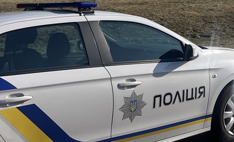 На Переяславщині жінка виявила пошкоджений електролічильник, а чоловік переказав 8 тисяч шахраям