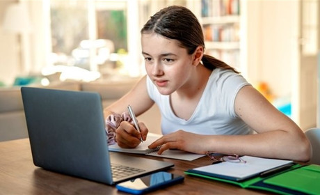 До кінця поточного тижня школярі Білопільщини навчатимуться дистанційно