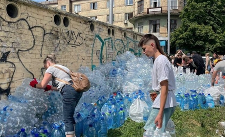 Для "Охмадиту" 100 мільйонів зібрали українці за три години: мільйон виділила "Нива Переяславщини"