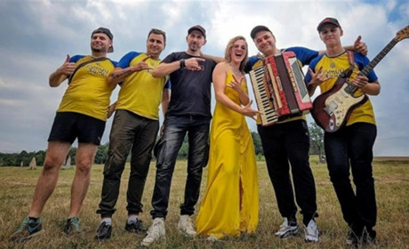 У Первомайську виступить український фольк-рок гурт «Крутий Заміс»