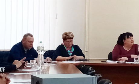 Золотоніські владці «заморозили» тарифи для населення та інших споживачів за рахунок власних зарплат