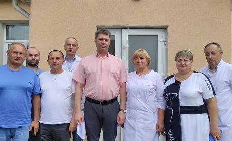 Заступник міністра проінспектував реабілітаційне відділення Старокостянтинівської лікарні