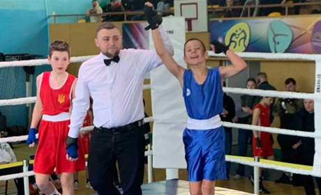 Жмеринчанин Максим Віняр – чемпіон України з боксу: потужний результат спортсмена