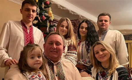 Отець Ігор Лесюк, що служить на Чортківщині 28 років: «Родина – крок від роду й до народу»