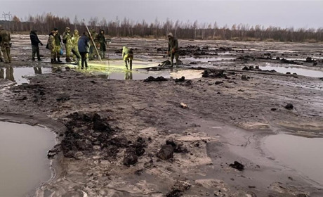 Працювали втрьох мотопомпою: на Сарненщині судитимуть групу старателів