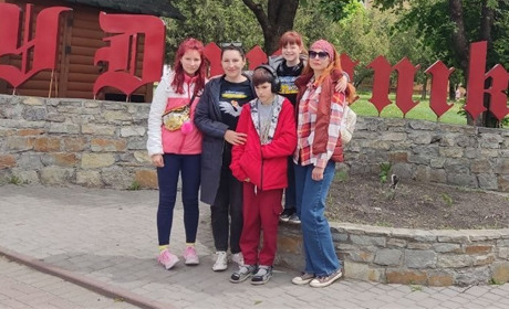 «Мені ця війна снилася». Як сновидіння вплинуло на рішення Анни евакуювати свою сім'ю із Херсонщини