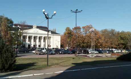 У Новій Каховці роздають виборчі бюлетені на дільниці