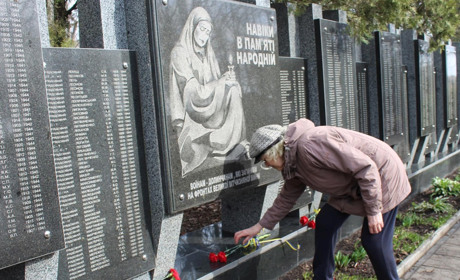 “Порівняння з калмиком ще тривалий час після війни вважалося лайкою…”