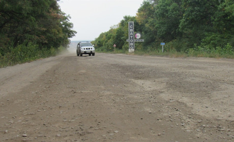 На фірму, яка мала виконати ремонт на Розкопаній, відкрили 150 кримінальних проваджень