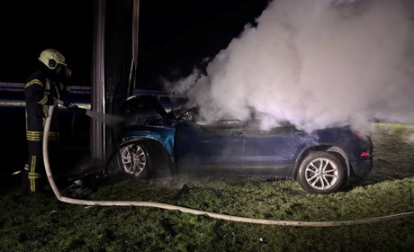 ДТП біля Промринку в Авангарді: авто загорілося, загинули троє людей