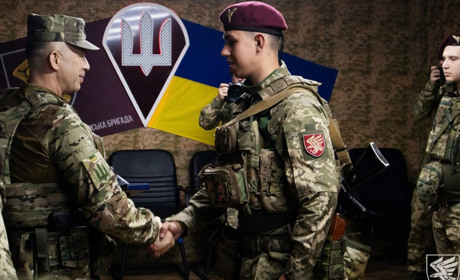 Захисник зі Жмеринки Андрій Аверін нагороджений нагрудним знаком «Хрест хоробрих»