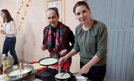 У Мені готували млинці та збирали гроші на ЗСУ