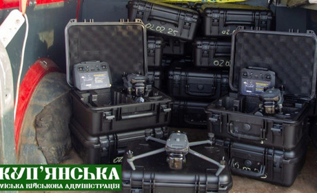 Куп’янчани передали Захисникам 26 дронів Mavic 3 Thermal