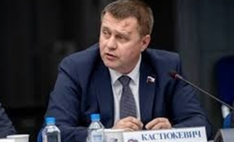 Погрожував убивством: сенатора РФ засудили за катування вчителя в Каховському районі