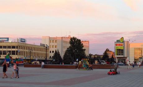 Переселенцям з Лисичанська надають гумдопомогу в Дніпрі, Полтаві, Запоріжжі, Обухові. Як отримати