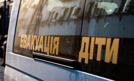На Херсонщині змінили тривалість комендантської години і оголосили евакуацію
