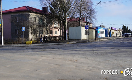 Запитували — відповідаємо: Дмитро Варшавський пояснив, чому у Городку досі немає нового світлофора