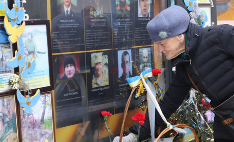 «Залишаємося гідними своїх героїв!»: у Жмеринці вшанували пам’ять Героїв Небесної Сотні