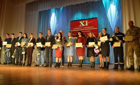 Активні попаснянки перемогли на обласному конкурсі