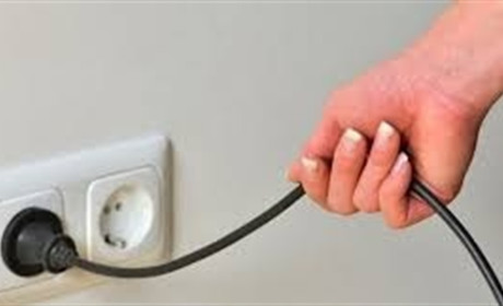 Укренерго закликає економити електрику не лише ввечері, а й вранці