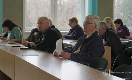 Сесія міськради: нагороди спортсменам, гроші ЗСУ і звернення щодо ФОПів