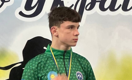 Звягелянин Дмитро Шандура здобув бронзу чемпіонату України з греко-римської боротьби