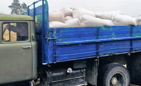 У Каноницькій громаді зібрали люди вантажівку зерна на хліб для тероборони