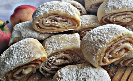 Рецепт дня: печиво з яблуками, корицею та горіхами