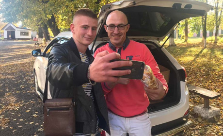 Пекар Роман Олексюк знову приїхав з Італії до Кіцманя зі смачними гостинцями власного виробництва