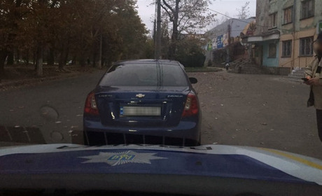 Викрадений у Львові автомобіль доїхав аж до Херсона