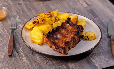 Рецепт дня: реберця з ананасом