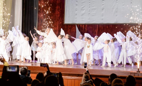 Емоції, рух і благодійність: як дебютний концерт «Renesans» став справжнім відродженням