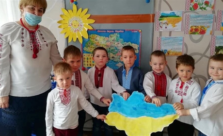 У Миколаївському садочку «Сонечко» справжніх українців виховують змалечку
