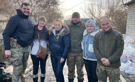 Волонтери організації «Ми єдині» відвідали захисників під Куп’янськом та Сватовим (ВІДЕО)