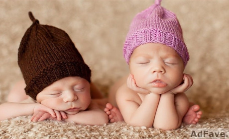 Гляжусь в тебя, как в зеркало: такие разные одинаковые близнецы-двойняшки