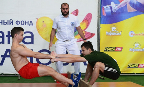 Запорожская область начинает и выигрывает – и речь не о шахматах, а о мас-рестлинге