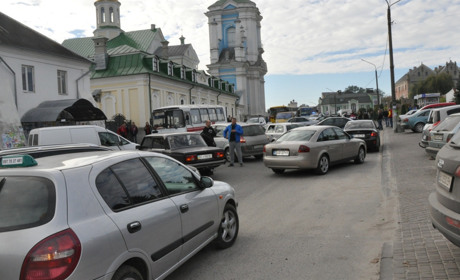 Кременчани долучилися до всеукраїнської акції  "Бойкот ціні на пальне" 