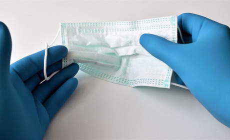 COVID-19 вдарив по футболістам: в «Металурзі» вже 13 хворих, а по області за добу знов 9 позитивних