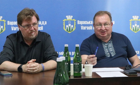 У Вараші медики з керівництвом говорили про проблеми