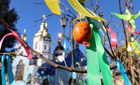 Великдень 2025 у Звягелі: програма заходів, творчість і добрі справи