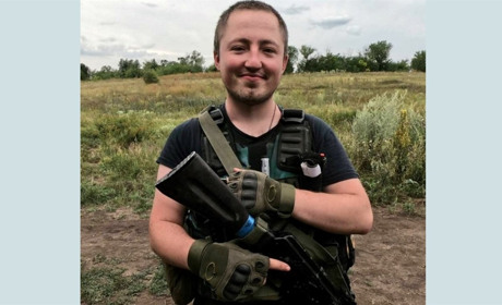 Музикант, активіст, лінгвіст та дипломат на варті Батьківщини