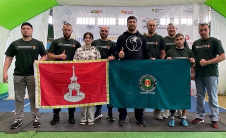 Незламні у спорті: ветерани команди "Сильні Переяслава" здобули нагороди на трьох турнірах
