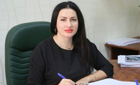Громаді потрібен хоспіс і будинок для літніх людей. Редакційна кава з депутаткою Антоніною Мартинко