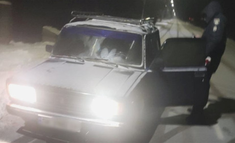 У Сарненському районі нетверезий водій намагався відкупитися від поліцейських