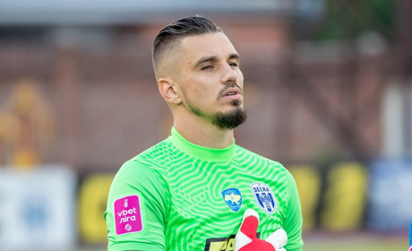 Ігор Литовка захищатиме ворота чернігівської «Десни» у матчі проти київського «Динамо»