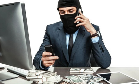 Довірливих южноукраїнців ошукали на 260 656 грн. Хроніка злочинів в Южноукраїнській громаді